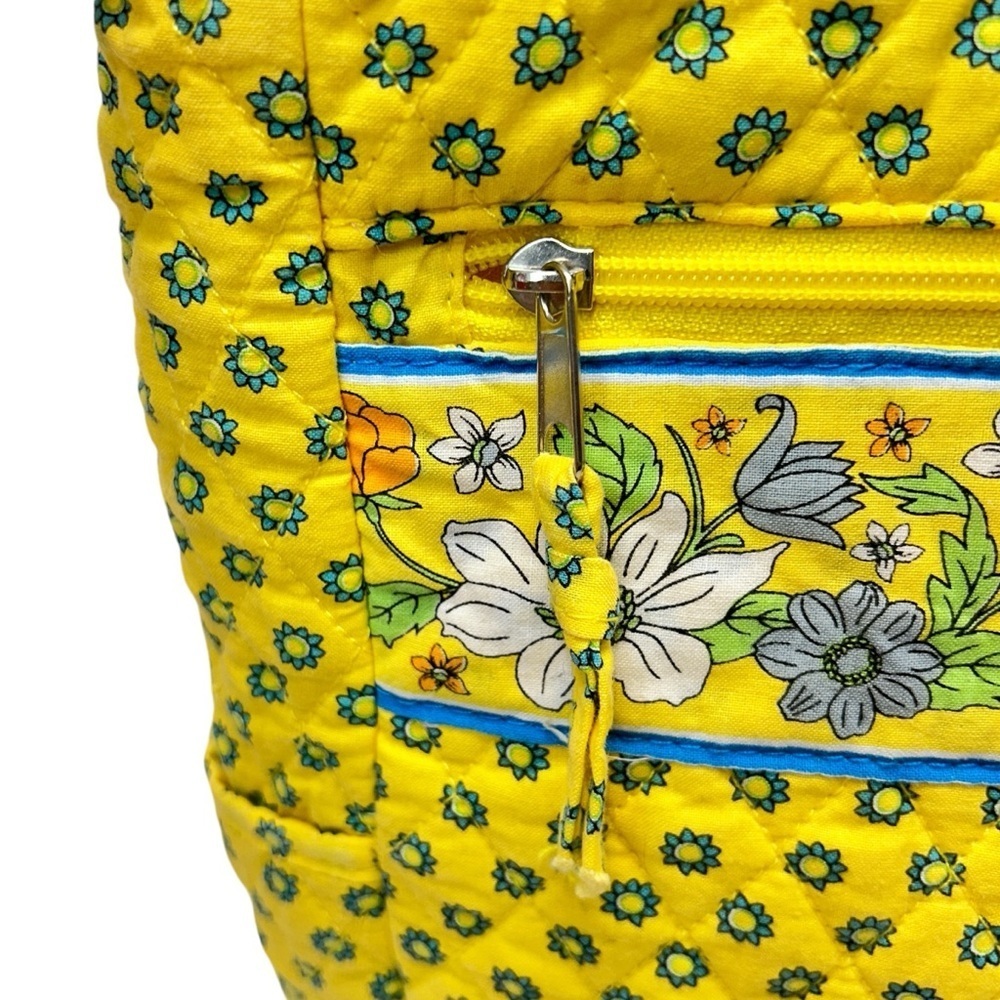 Quilted Shoulder Handbag Yellow And Blue Floral - Picture 3 of 12